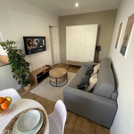 Le Petit Rochelais Proche Marche Et Gare Sncf Apartment La Rochelle (Charente-Maritime)