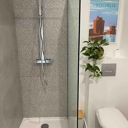 Le Petit Rochelais Proche Marché Et Gare Sncf