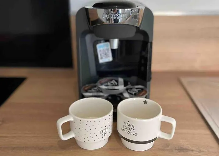 Le Petit Rochelais Proche Marche Et Gare Sncf 라로셸